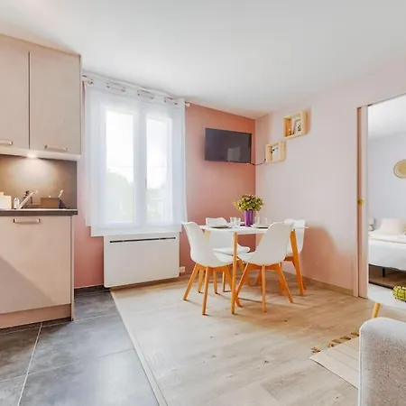 Welcome To Emma House Chennevieres-sur-Marne